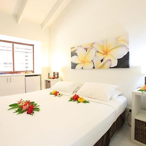 Double or Twin Room Garden View